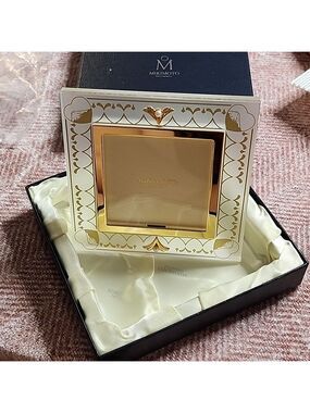 Mikimoto International Vintage 4x4 inches Photo Frame with real pearl